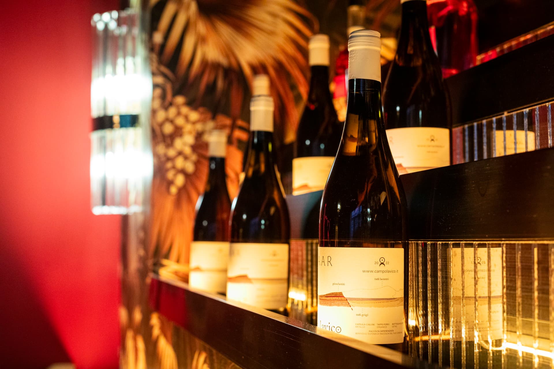 Cantina e calici (placeholder foto)